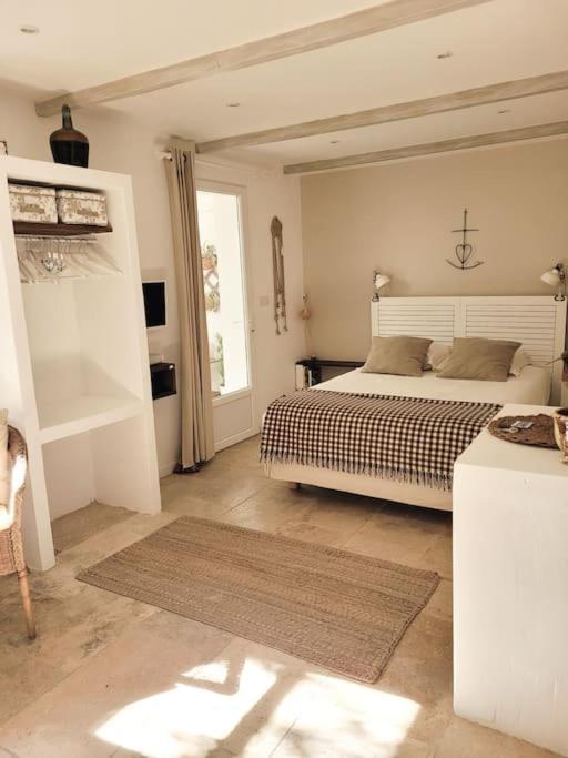 Studio Couleur Camargue Intra-Muros Free parking Aigues-Mortes Extérieur photo