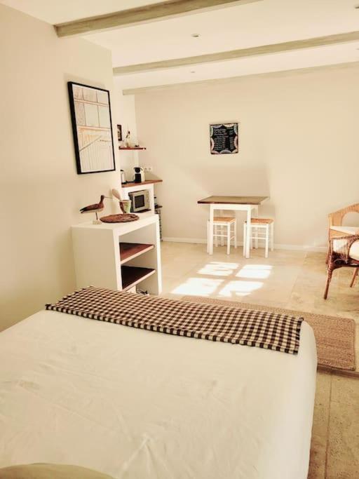Studio Couleur Camargue Intra-Muros Free parking Aigues-Mortes Extérieur photo
