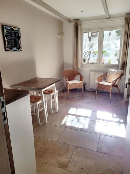 Studio Couleur Camargue Intra-Muros Free parking Aigues-Mortes Extérieur photo