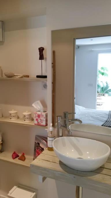 Studio Couleur Camargue Intra-Muros Free parking Aigues-Mortes Extérieur photo